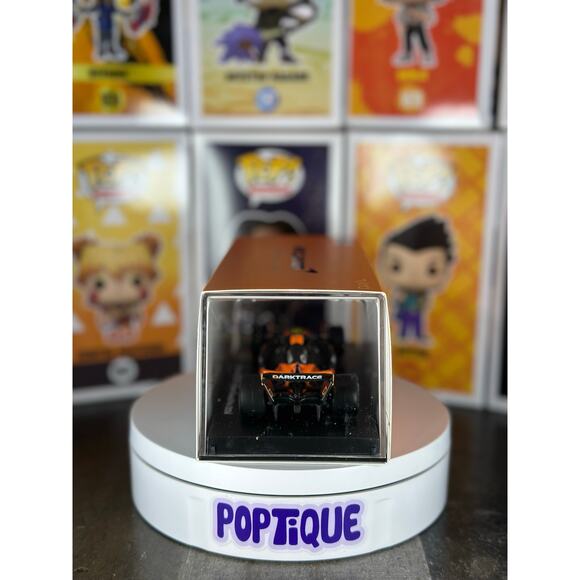 F1 McLaren MCL38 Lando Norris # 4 with Helmet (2024) Die-Cast Metal 1:43 - Picture 2 of 7